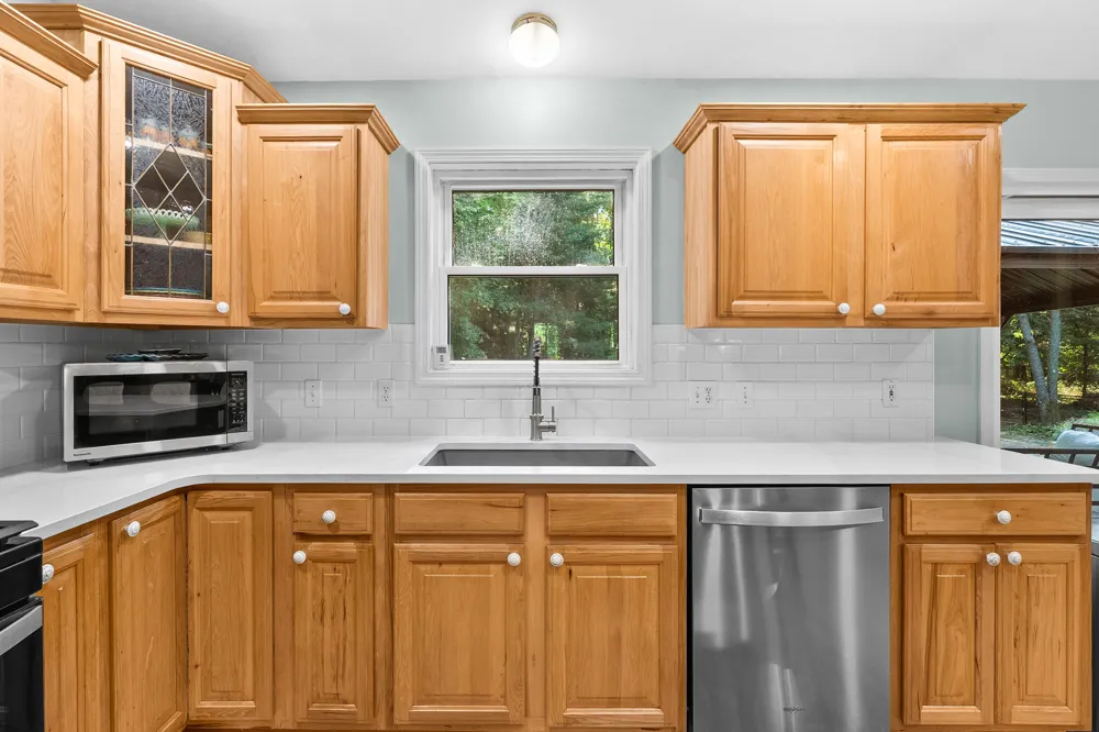9395 S Vankal Street Mattawan, MI 49071