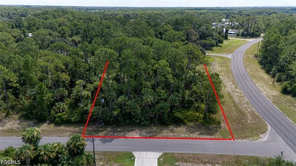 Sherwood Circle Labelle, FL 33935