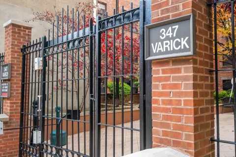 347 VARICK ST