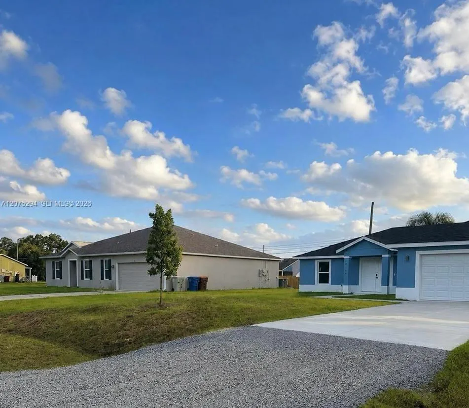 9165 100th Ct Vero Beach, FL 32967