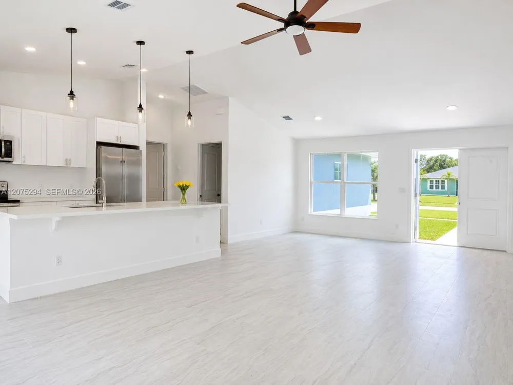 9165 100th Ct Vero Beach, FL 32967
