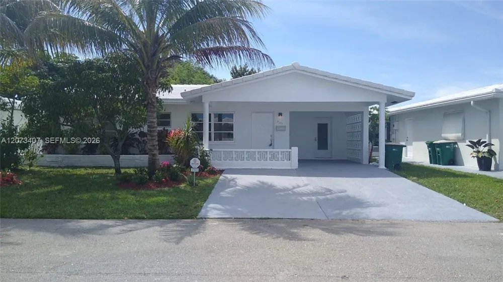 7111 NW 68th Ave Tamarac, FL 33321