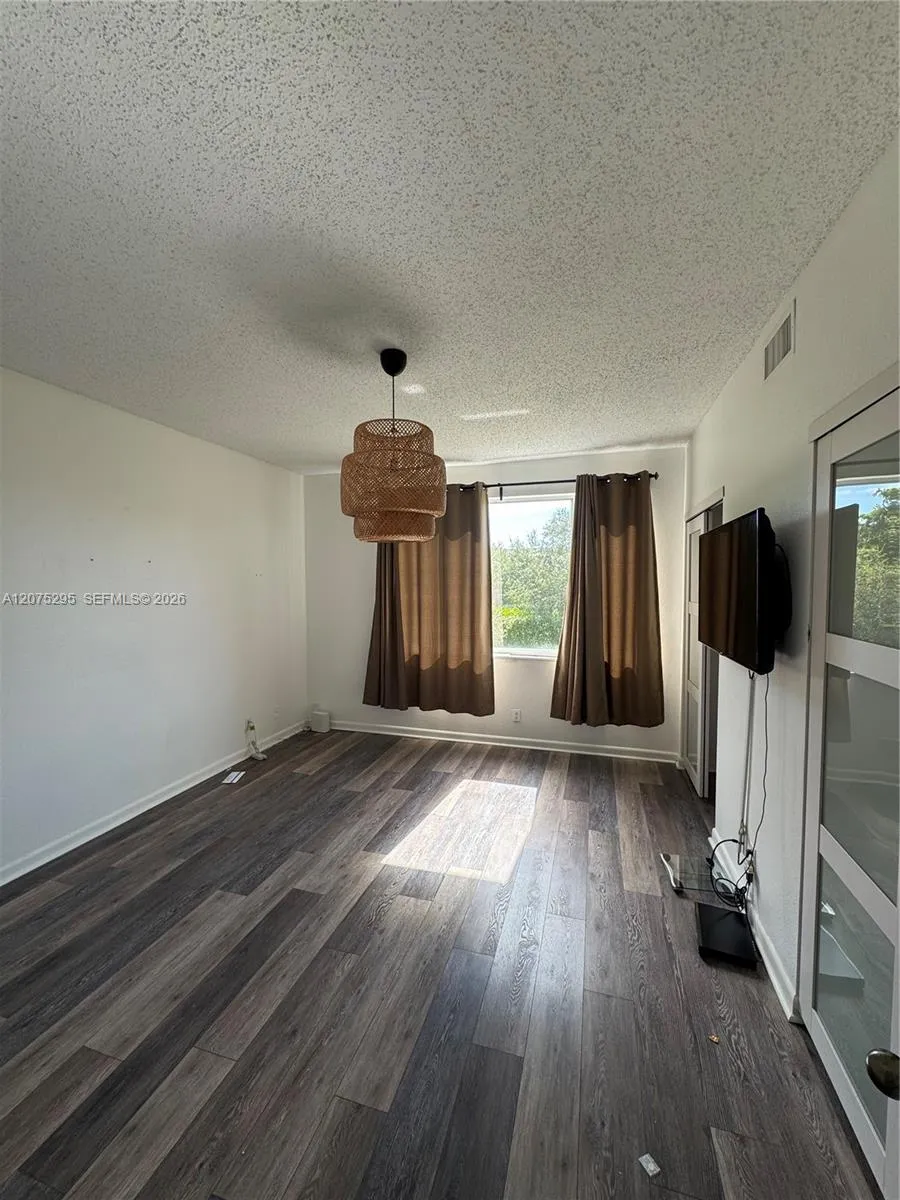 8207 San Carlos Cir #8207 Tamarac, FL 33321