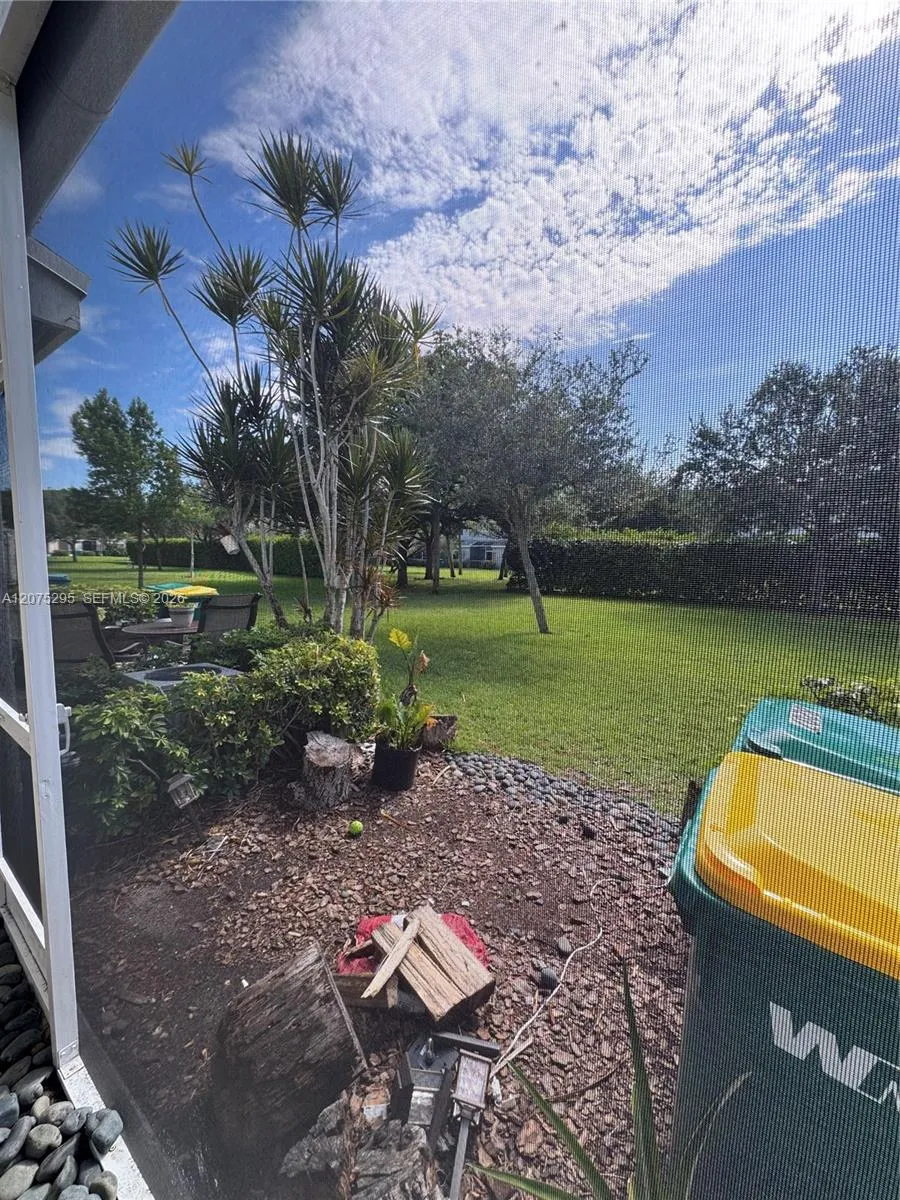8207 San Carlos Cir #8207 Tamarac, FL 33321