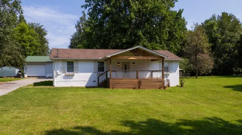 405 Twin Cove Dr