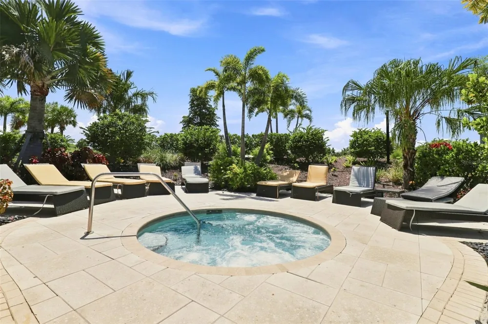 18212 BEACH RANCH TERRACE Lakewood Ranch, FL 34211