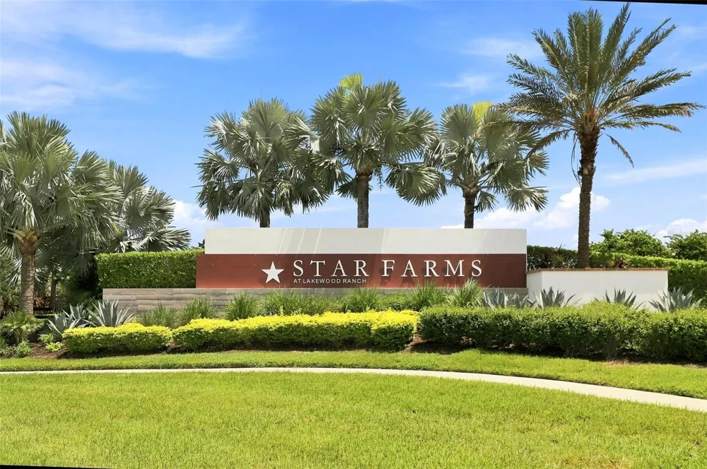 18212 BEACH RANCH TERRACE Lakewood Ranch, FL 34211