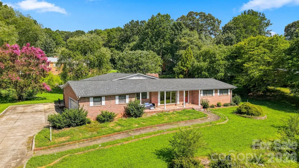 324 Northwood Park Taylorsville, NC 28681