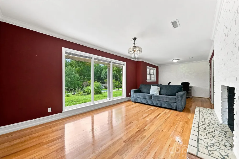 324 Northwood Park Taylorsville, NC 28681