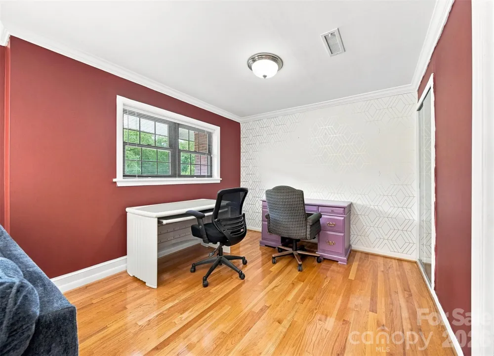 324 Northwood Park Taylorsville, NC 28681