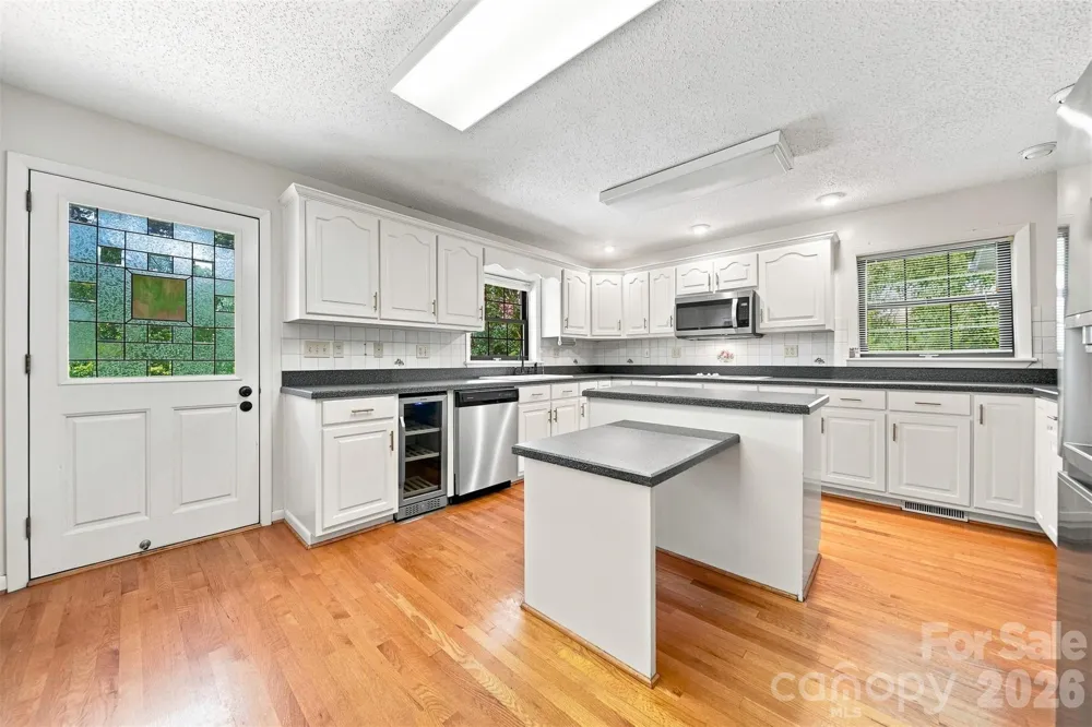 324 Northwood Park Taylorsville, NC 28681