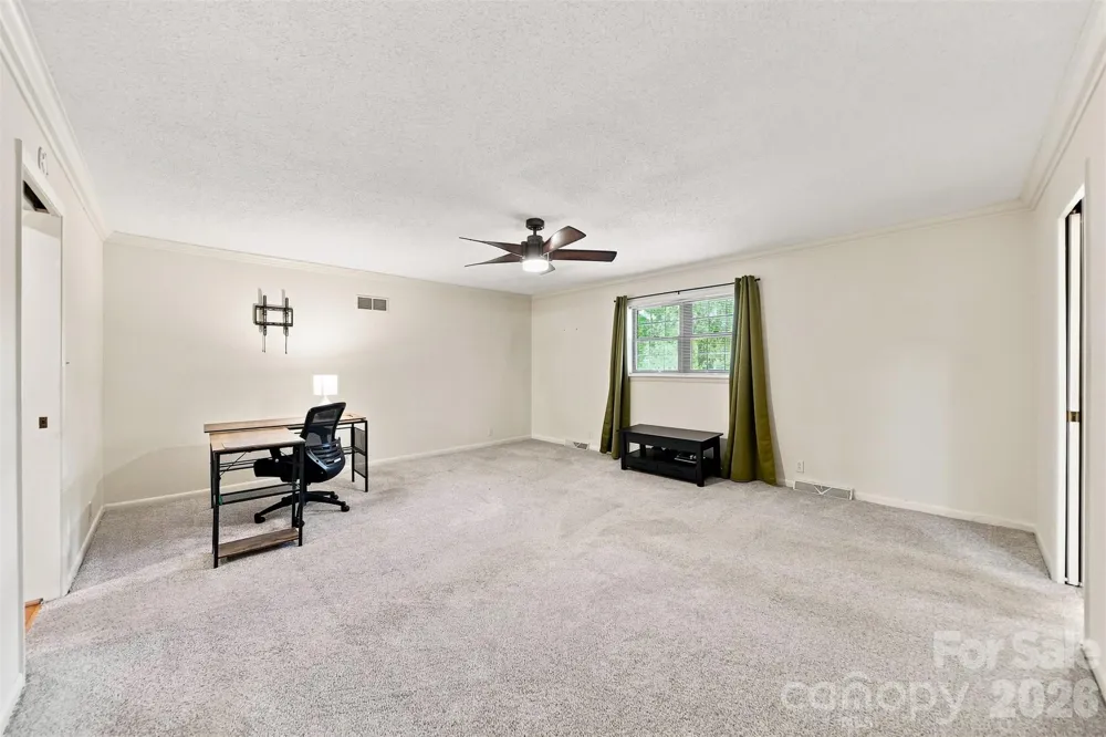 324 Northwood Park Taylorsville, NC 28681