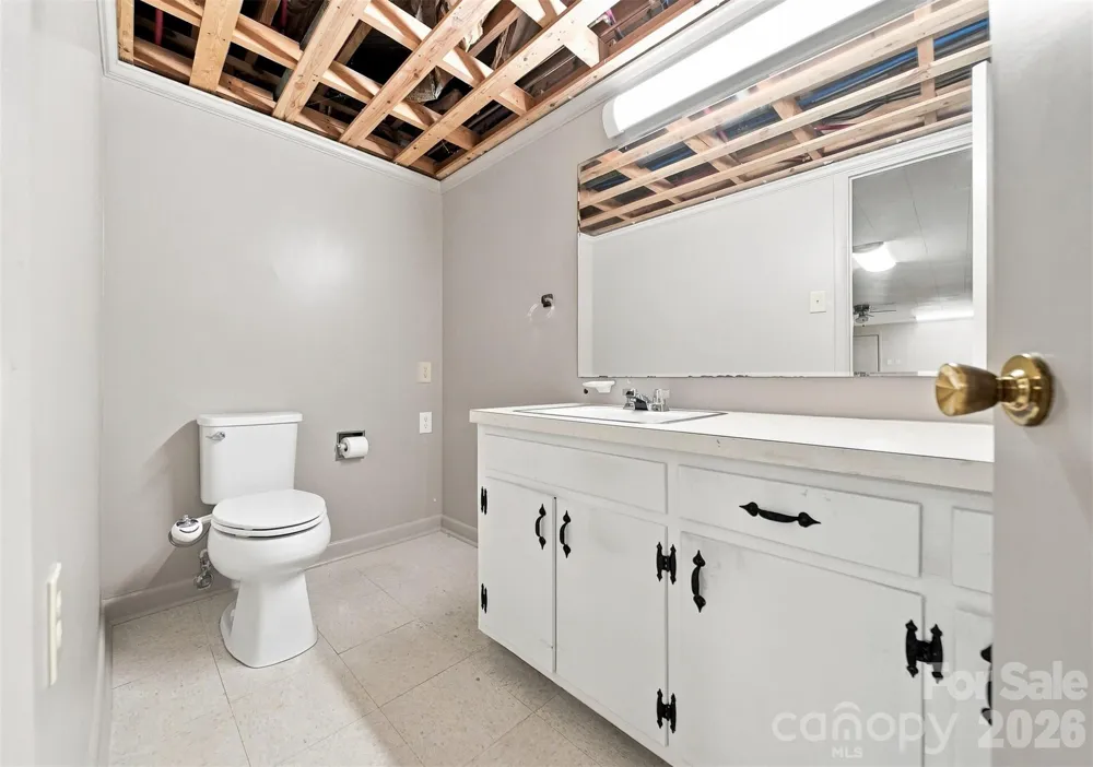 324 Northwood Park Taylorsville, NC 28681