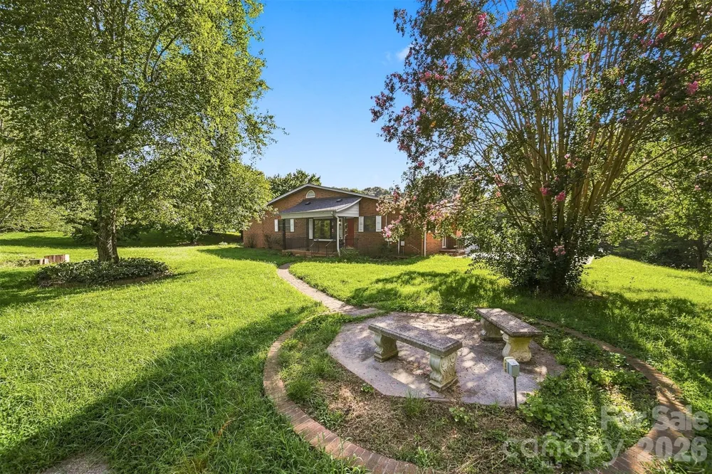 324 Northwood Park Taylorsville, NC 28681