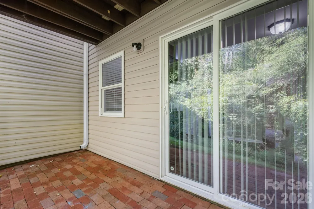 9149 Spyglass Place Charlotte, NC 28214