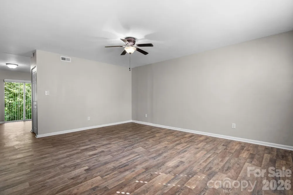 9149 Spyglass Place Charlotte, NC 28214