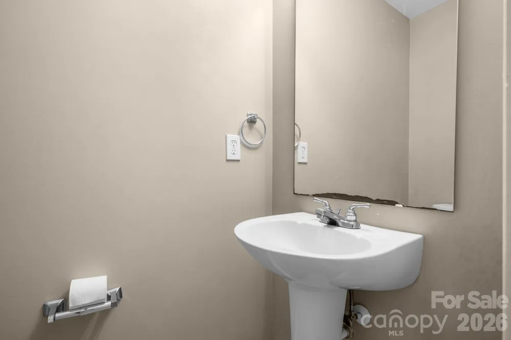 9149 Spyglass Place Charlotte, NC 28214