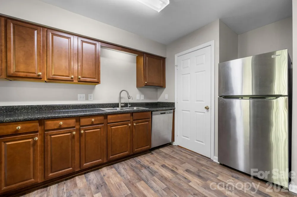 9149 Spyglass Place Charlotte, NC 28214