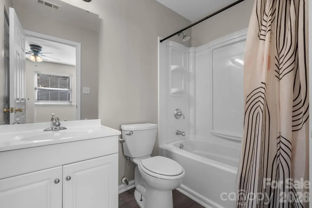 9149 Spyglass Place Charlotte, NC 28214