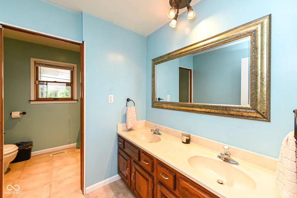 1397 W 350 Kokomo, IN 46901
