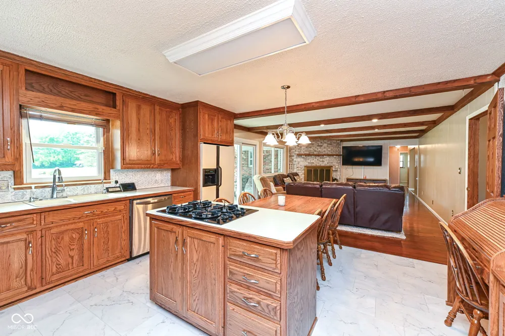 1397 W 350 Kokomo, IN 46901
