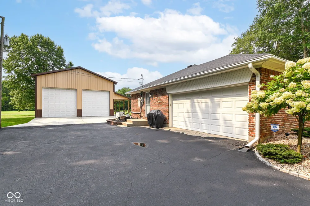 1397 W 350 Kokomo, IN 46901