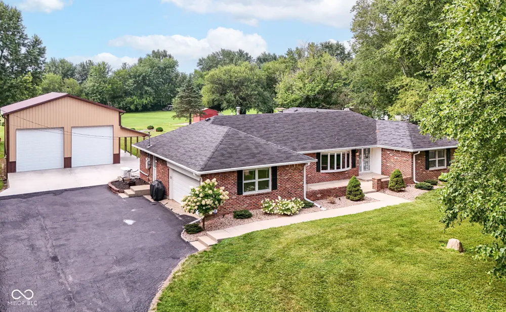 1397 W 350 Kokomo, IN 46901
