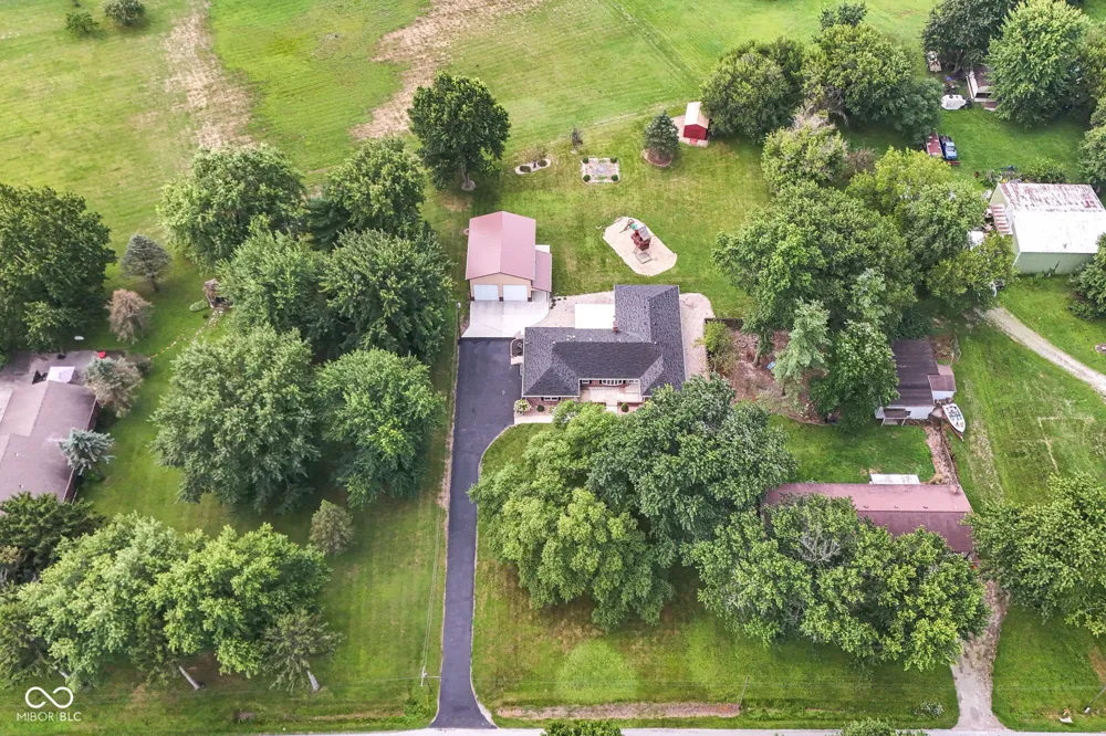 1397 W 350 Kokomo, IN 46901