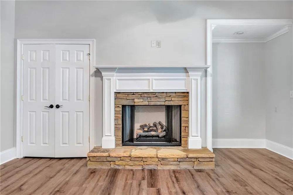 247 Chandler Walk Loganville, GA 30052