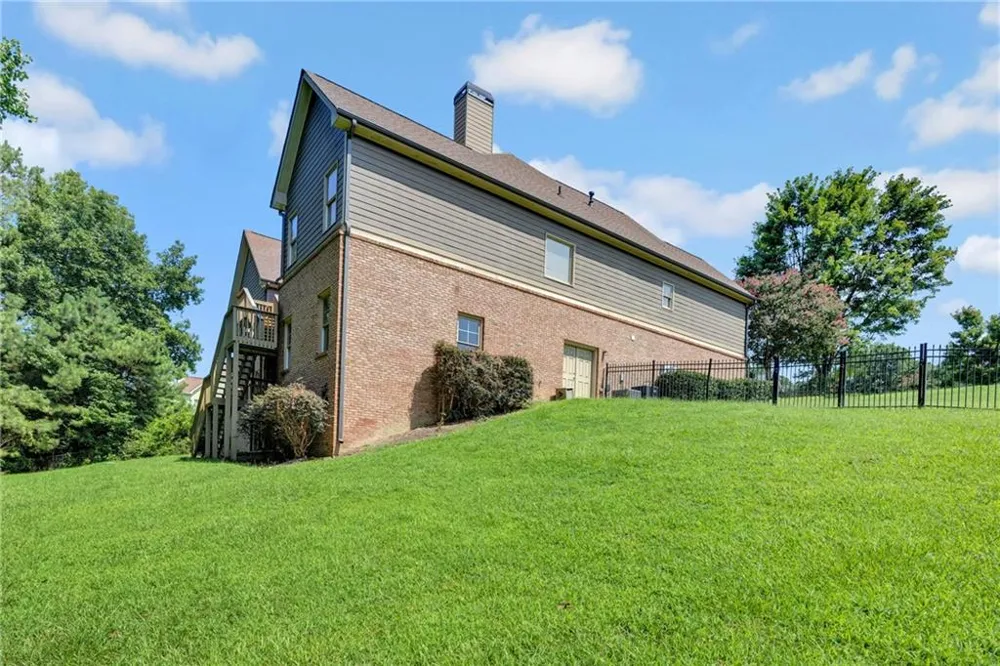 247 Chandler Walk Loganville, GA 30052