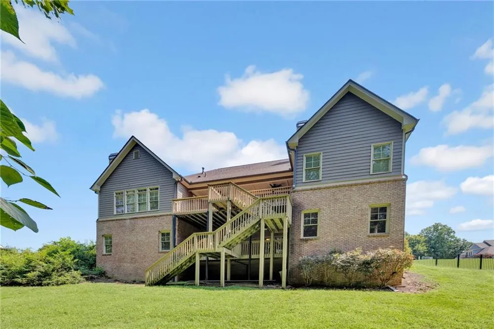 247 Chandler Walk Loganville, GA 30052