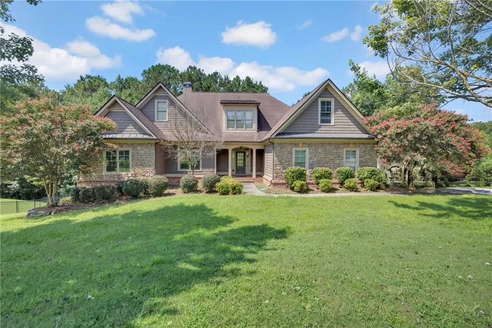 247 Chandler Walk Loganville, GA 30052