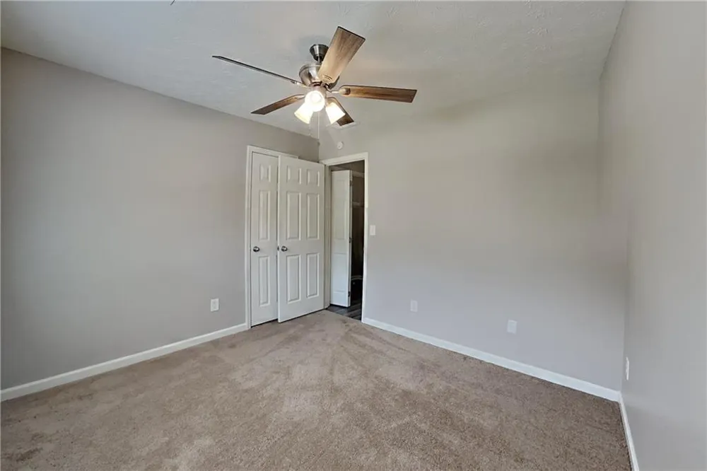 2048 Glen Hope Trace Dacula, GA 30019