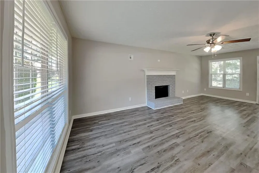 2048 Glen Hope Trace Dacula, GA 30019