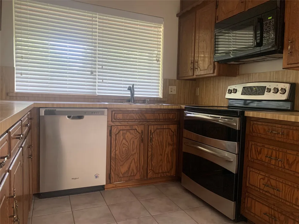 7612 Mary Drive North Richland Hills, TX 76180