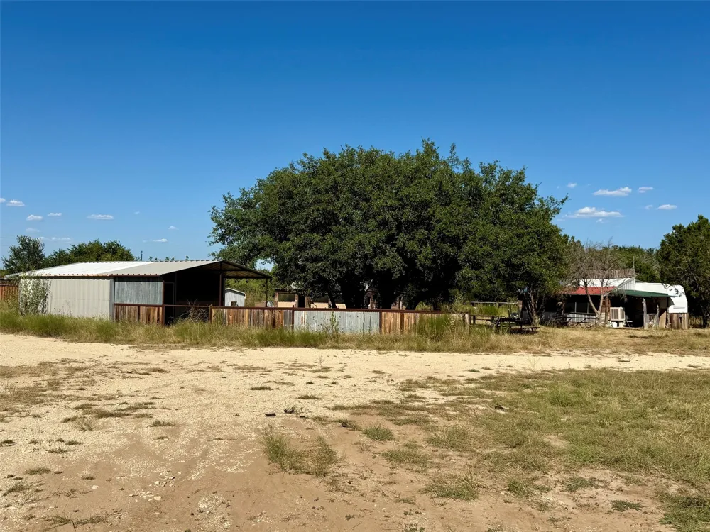 3931 COUNTY ROAD 607 Hamilton, TX 76531