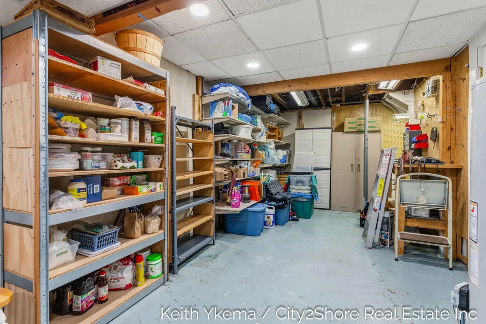 1807 Martindale Avenue SW Wyoming, MI 49509