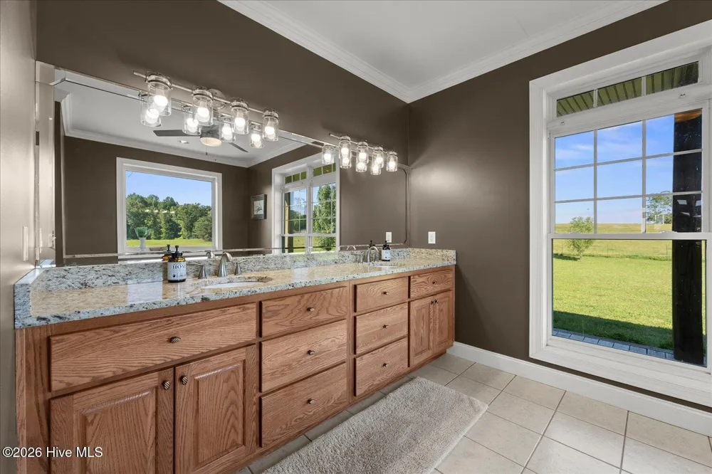 1877 Delhi Road Tignall, GA 30668