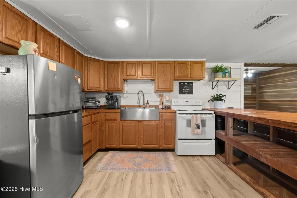 1877 Delhi Road Tignall, GA 30668