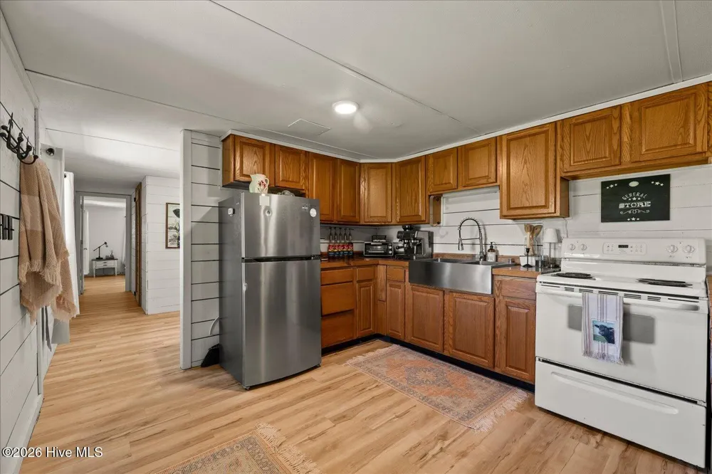 1877 Delhi Road Tignall, GA 30668