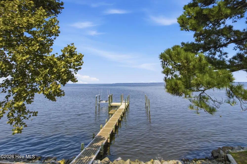 144 Great Neck Road Havelock, NC 28532
