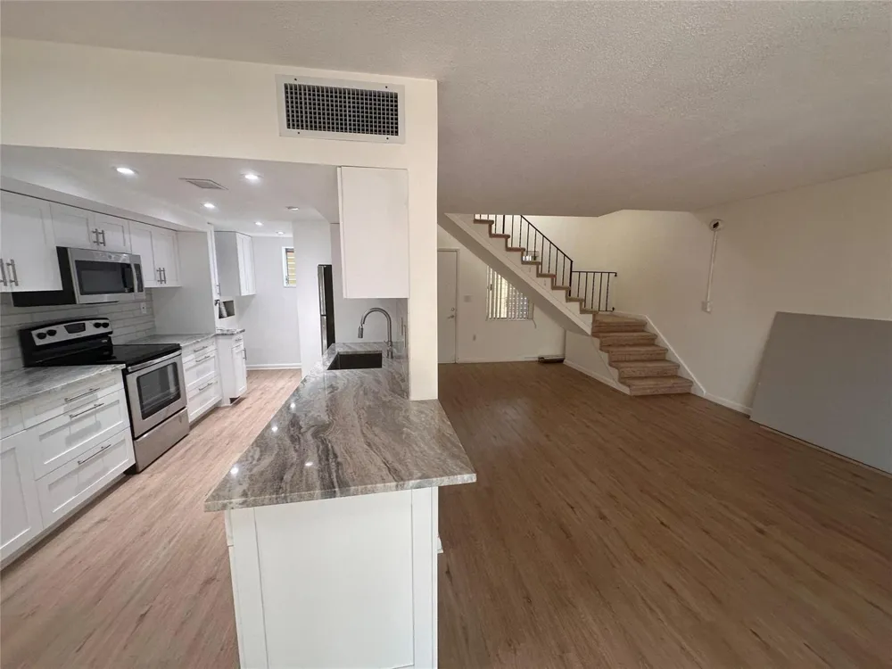 1501 SE 15TH STREET #3-4 Fort Lauderdale, FL 33316