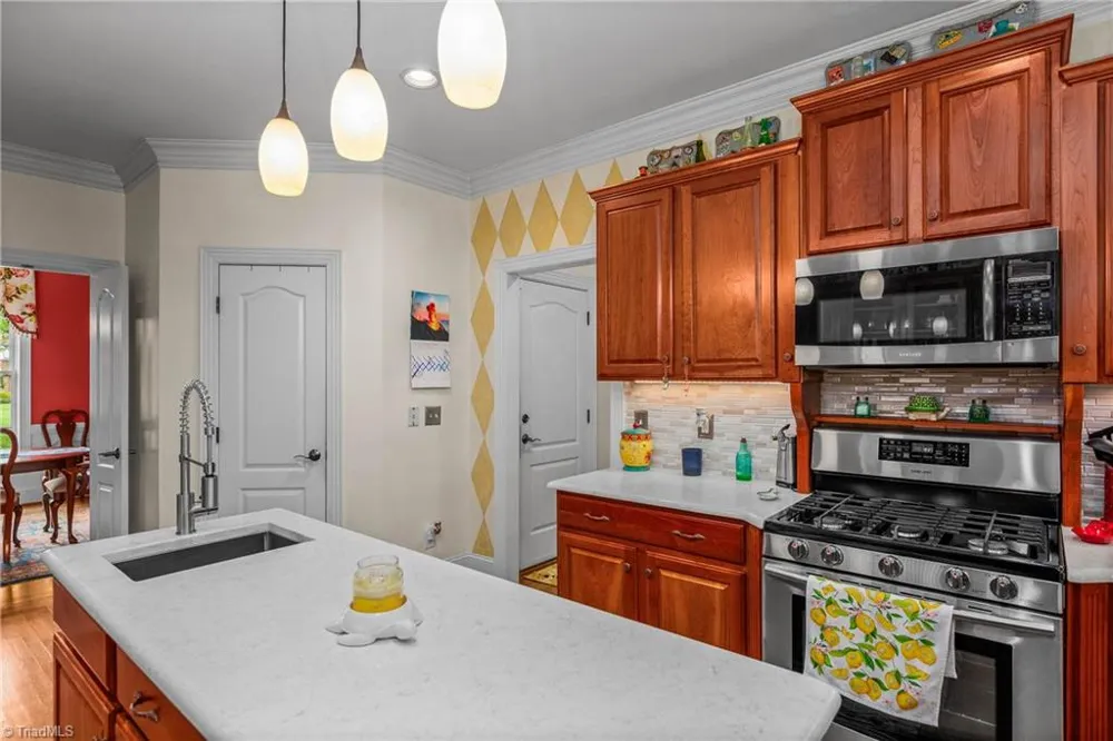 6314 Chesney Way Whitsett, NC 27377