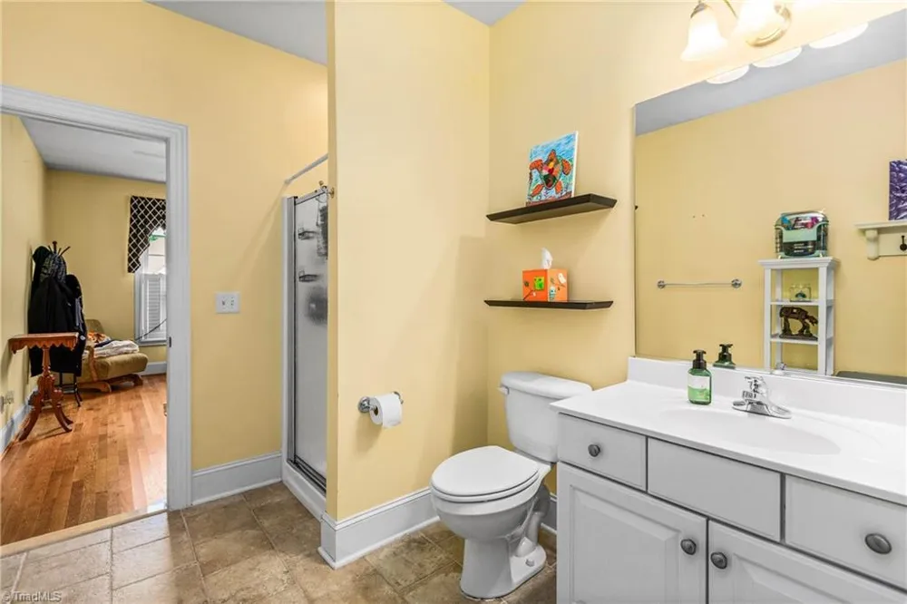 6314 Chesney Way Whitsett, NC 27377
