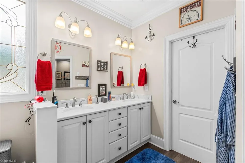 6314 Chesney Way Whitsett, NC 27377