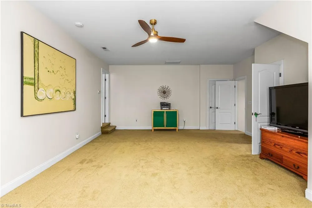 6314 Chesney Way Whitsett, NC 27377