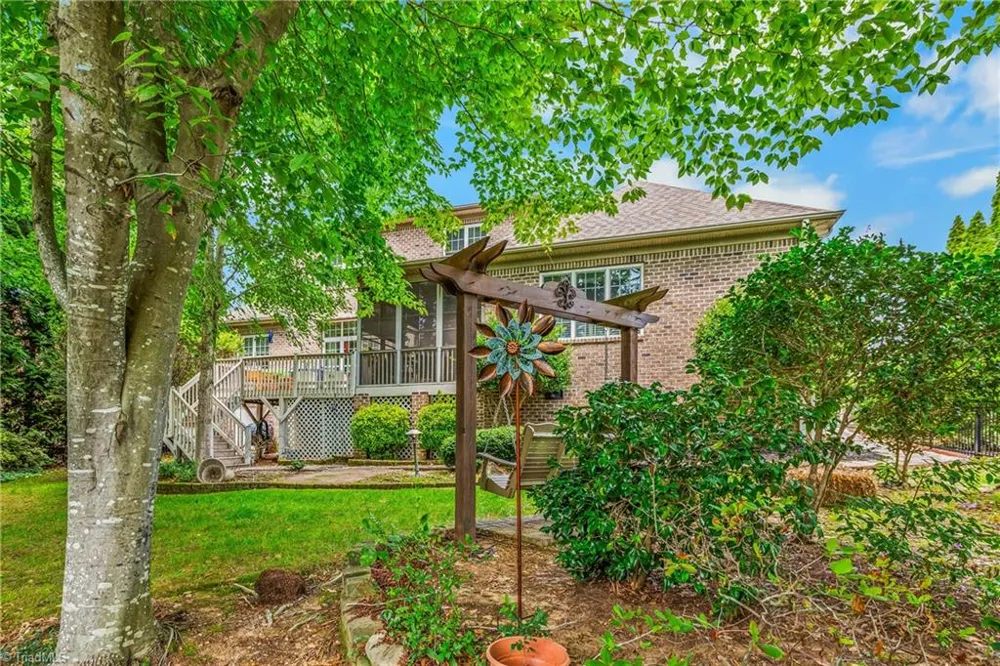 6314 Chesney Way Whitsett, NC 27377