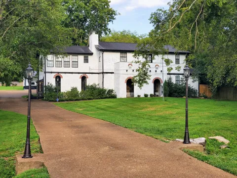 1200 Pierce Rd