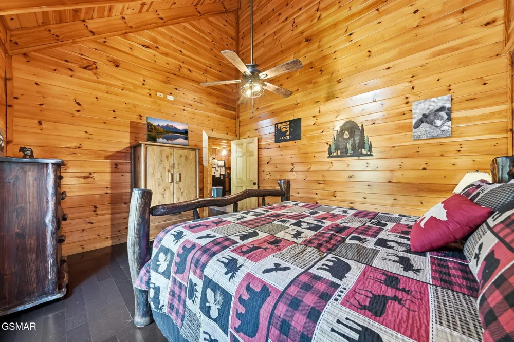 2764 Murray Ridge Road Sevierville, TN 37876