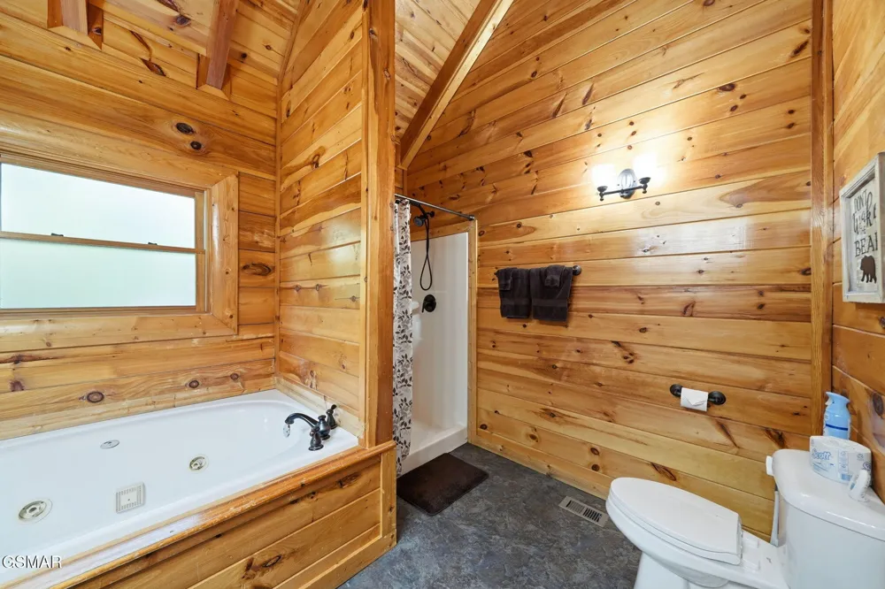 2764 Murray Ridge Road Sevierville, TN 37876